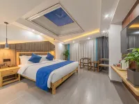Fan Retreat · Riverside View Boutique Inn (East Gate, Mount Fanjing) Hotels in Jiangkou