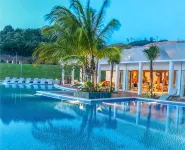 Harris Resort Barelang Batam - Merinäköala