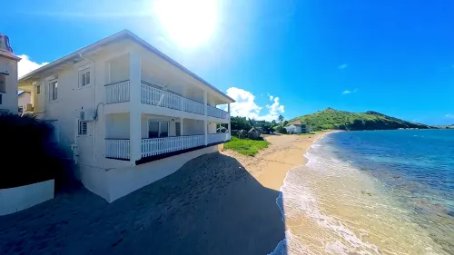 Magnifique Appartement Les Pieds Dans L'eau à Grand Case - Wifi