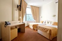 Skypoint Hotel - スパ