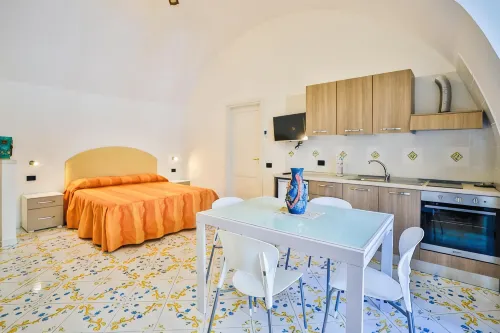 Della Monica Rooms - Amami Collection - Pensions