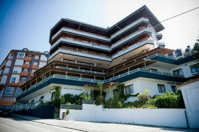 Hotel Montañés Hotels in 
