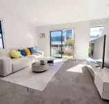 Modern & New • 3 Beds • 6 Guests