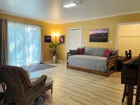 The Groves at Redway Beach - Studio - Apartments
