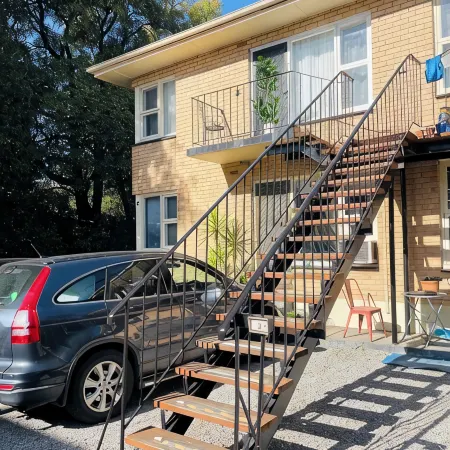 Entire One Bed Room Unit in Norwood, Adelaide. 8 Min drive to the City Centre