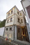Moonlight Serenade Hotel di 
