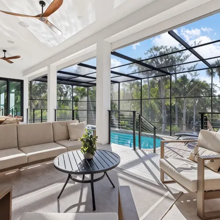 Luxurious Naples retreat!