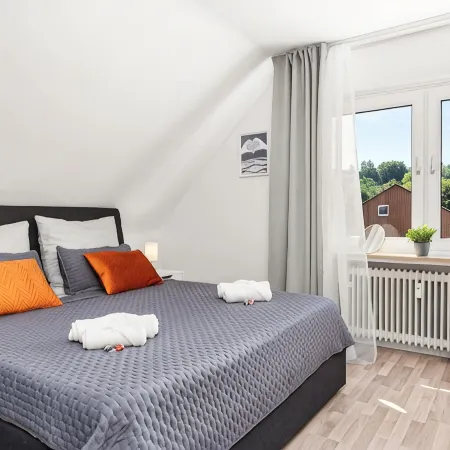 MOLA Apartments-Spacious apartment in Wetter up to 6 p., XXL couch, parking, WLAN