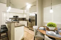 Prime Location, Heated Pool, Fun Game Room, Putting Green, Outdoor BBQ, & More - อ่างจากุชชี่