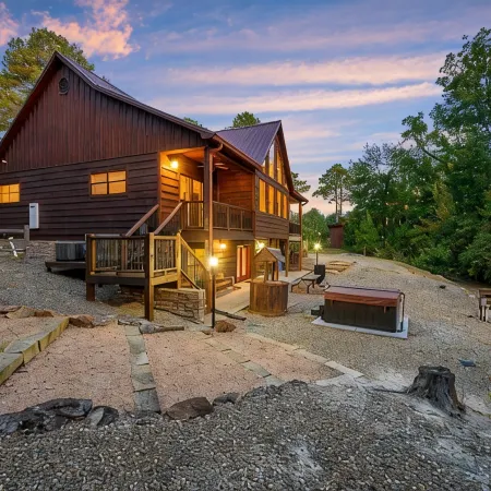 Waterfront On The Mt. Fork River, Fox Island Is Totally Secluded and Private!