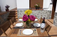Villa la Noria, 15 Pers, Pool, View of the Ocean and the Andalusian Mountains