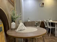 Tri Kita Hotel - 2-Star