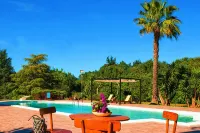 VILLA DELLE LANTANE with Private Pool in a garden of 10,000 m. q. - 4星級
