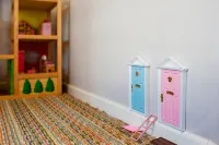 Brighton family bach - sea views, close to beach, park & shops, pet friendly! - Homestays