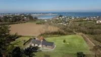 Charming Breton farmhouse - sea view - Homestays