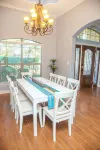 QUIET & SPACIOUS - Amiable Modern Home - Belton Oaks