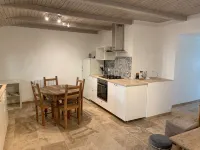 Gîte Charmant Dans Maison Ardéchoise au Coeur des Montagnes Pour Amoureux Nature - Apartments
