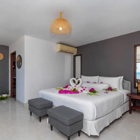 Lanta Beachfront Resort