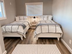 Newly remodeled Cozy Home Centrally located