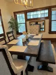 Midtown Manor: Full Kitchen + A/C + Backyard + Washer & Dryer - 방갈로