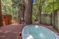 Relaxing redwood forest home with hot tub and sauna at Lagunitas Creek - 3 ดาว