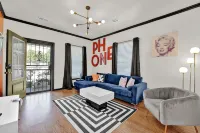Fun & Funky #2 centrally located in Memphis!