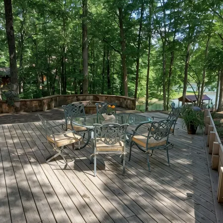 Log Cabin/Cottage on Watts Bar Lake