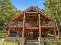 Charming 4-bedroom Ski house in Stratton with Shuttle or walk to slope. Hotels in Stratton Mountain