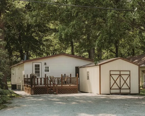 Mooseyard Lodge Hotels in Wescott