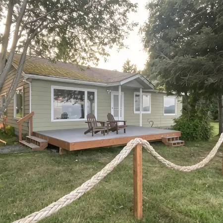 STARFISH BUNGALOW AMAZING VIEW!! KACHEMAK DRIVE