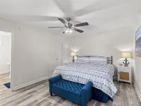 Anchors Away-Enjoy our 3bedroom/3bath home on the lake! - Homestays