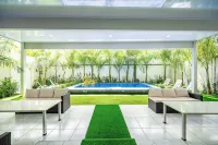 18 Bedroom PRIVATE HOME Jaco Beach, 5-Year of Excellence, VIP Concierge Services - Private Pool
