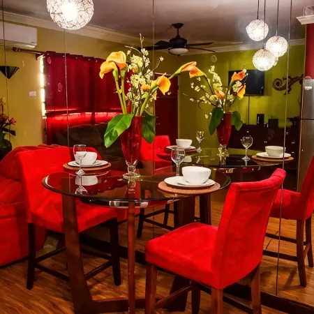 Brownstone Guesthouses Seabeach