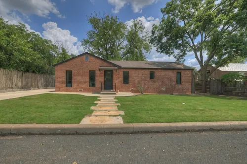 Alcove: Steps to Main St-High End Home w/Hot-Tub! - 4 stjerner