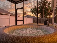 The River City Retreat - Jacuzzi