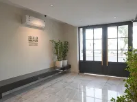 Jadah Residence-BY CH Hotels near Madina Mall