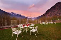The Whitestone Resorts