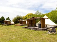 Hotel B-Stone Garden