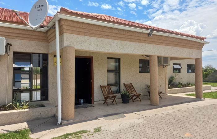 ShakeVille Guest House