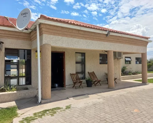 ShakeVille Guest House Hotels in Ngamiland North