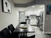 Charming 2-bedroom apartment with AC, WiFi in pleasant Delray Beach
