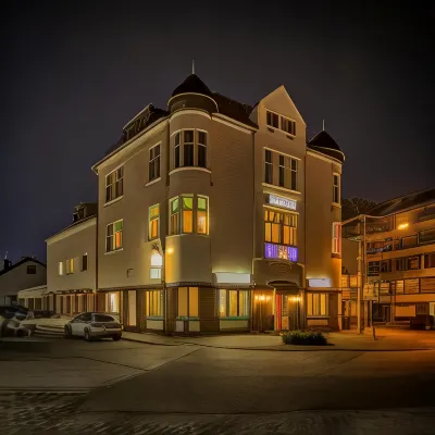 Hotel Barbarossa Classic Отели рядом с достопримечательностью «Спортивная арена ISS Dome»