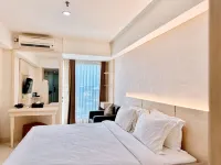 KUMU Warhol Residence at Simpang Lima Semarang - appartements de vacances