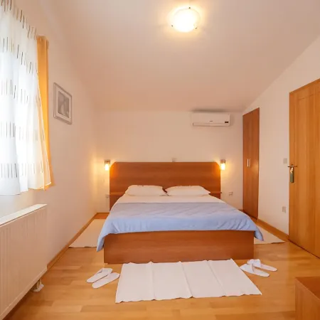 B&B Bok