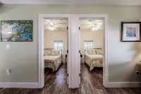 Cheerful Single Level Home w/ Shared Beach on Sebago Lake! - 3-Star