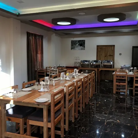 Tsherim Resort