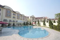 Legend Valley Hotel Ha Nam - Pools