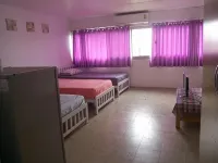 Thailand Taxiapartment Hostel - Kitchens