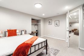 Ultimate Family Escape - 5BR 2.5BA - 2 Living Rooms