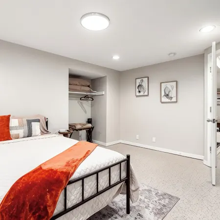Ultimate Family Escape - 5BR 2.5BA - 2 Living Rooms
